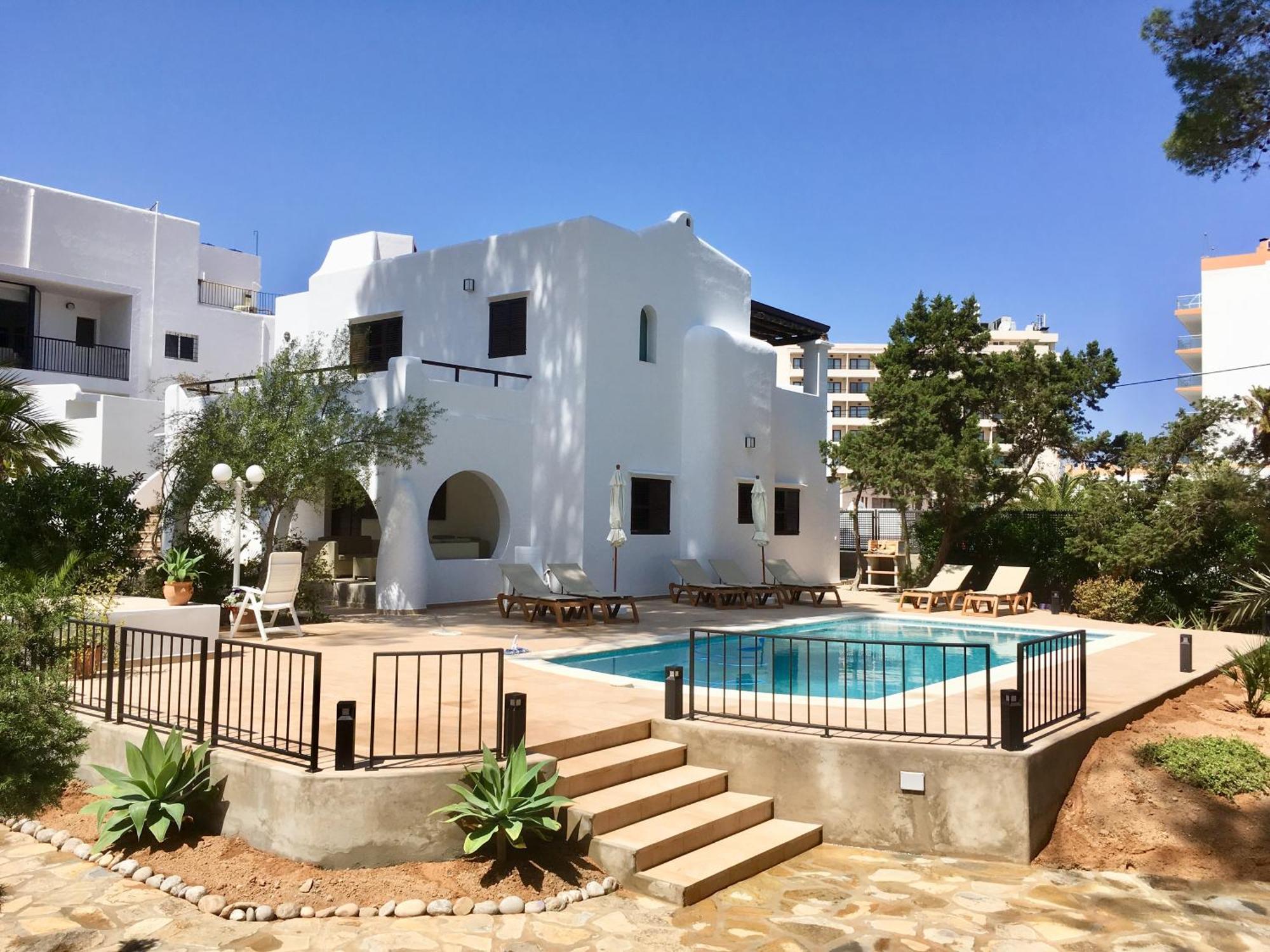 Chalet Torralba - Villa At Hotel Osiris 샌안토니오 외부 사진